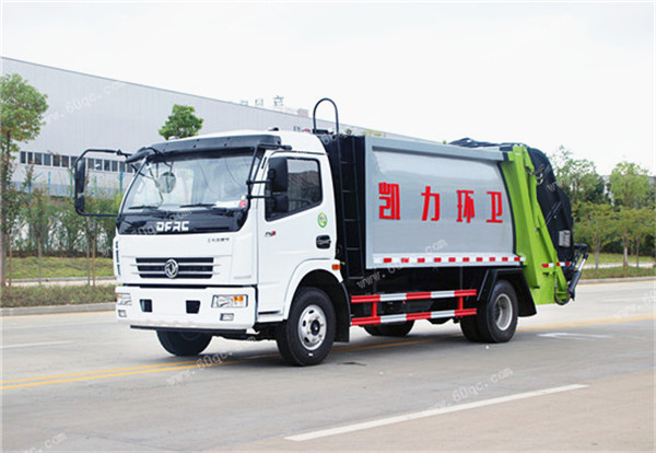 國五東風(fēng)7方壓縮式垃圾車