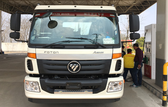 歐曼單橋平板車