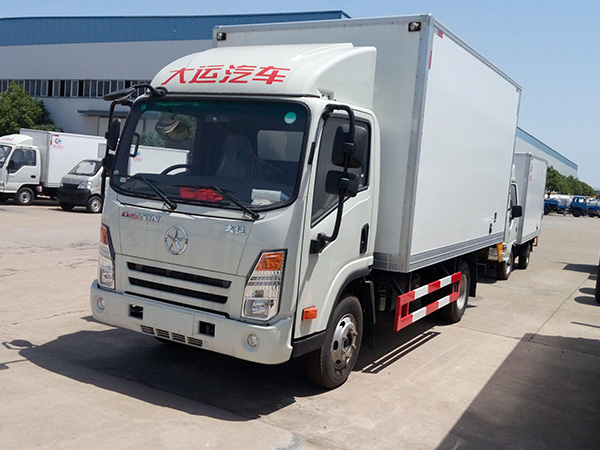 大運4.05米貨廂冷藏車
