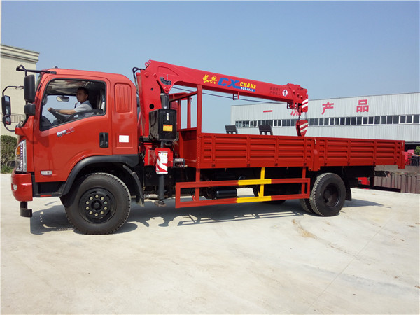 國五東風玉虎6.3噸隨車吊