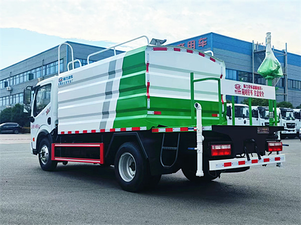 東風(fēng)專(zhuān)致藍(lán)牌抑塵車(chē)