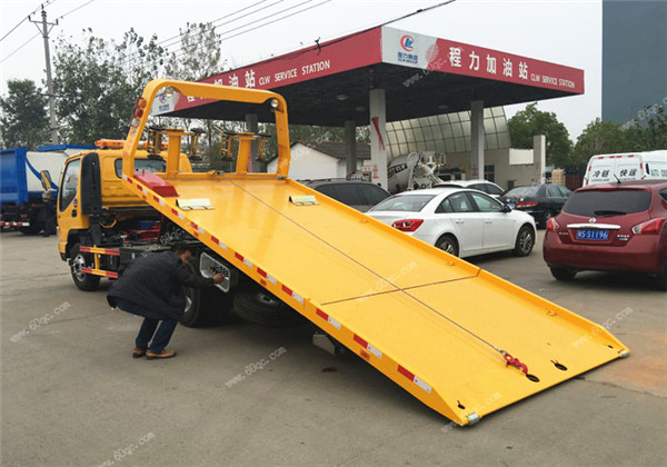 江淮駿鈴平板一拖二清障車