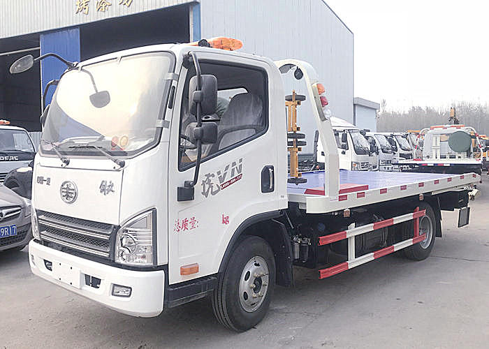 解放虎VN藍牌清障車報價，用戶已發(fā)車！