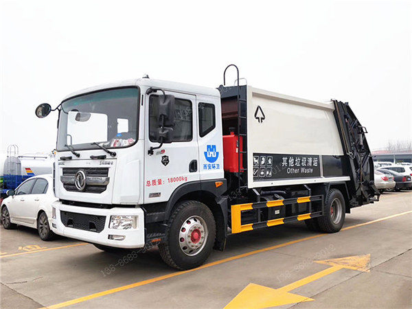 國六東風(fēng)多利卡D9壓縮垃圾車