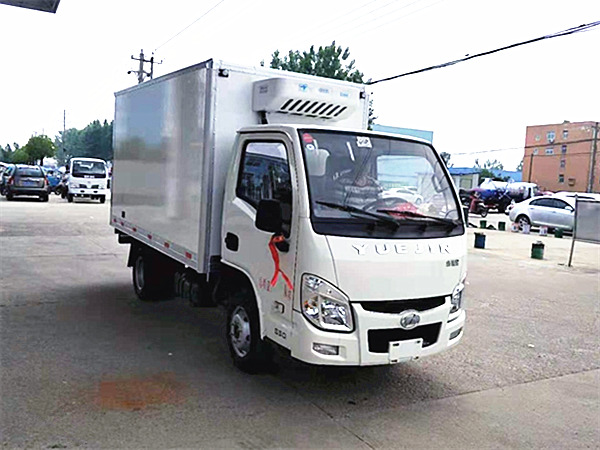 躍進小福星S70冷藏車