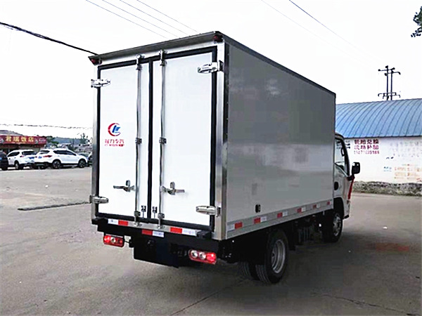 躍進小福星S70冷藏車